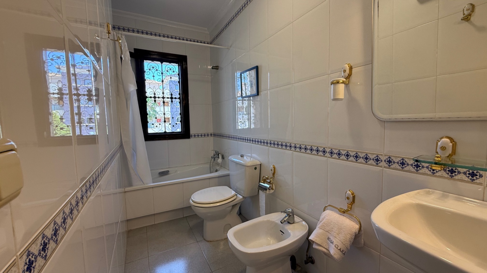 Dining area in villa for sale in Orihuela