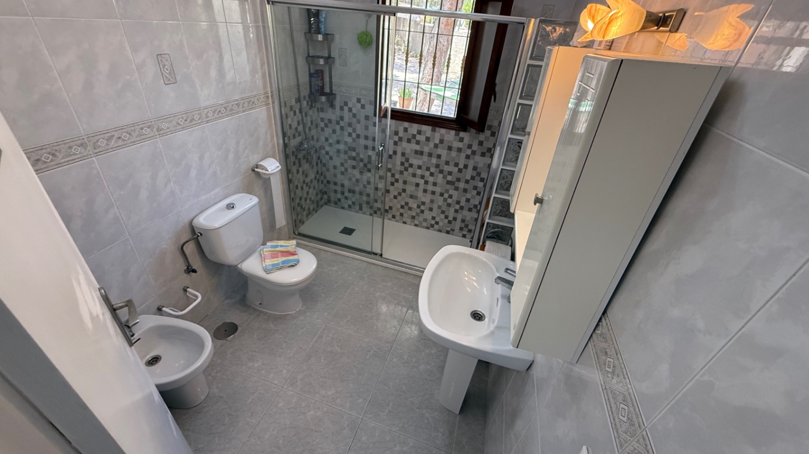 Terrace in villa for sale in Orihuela