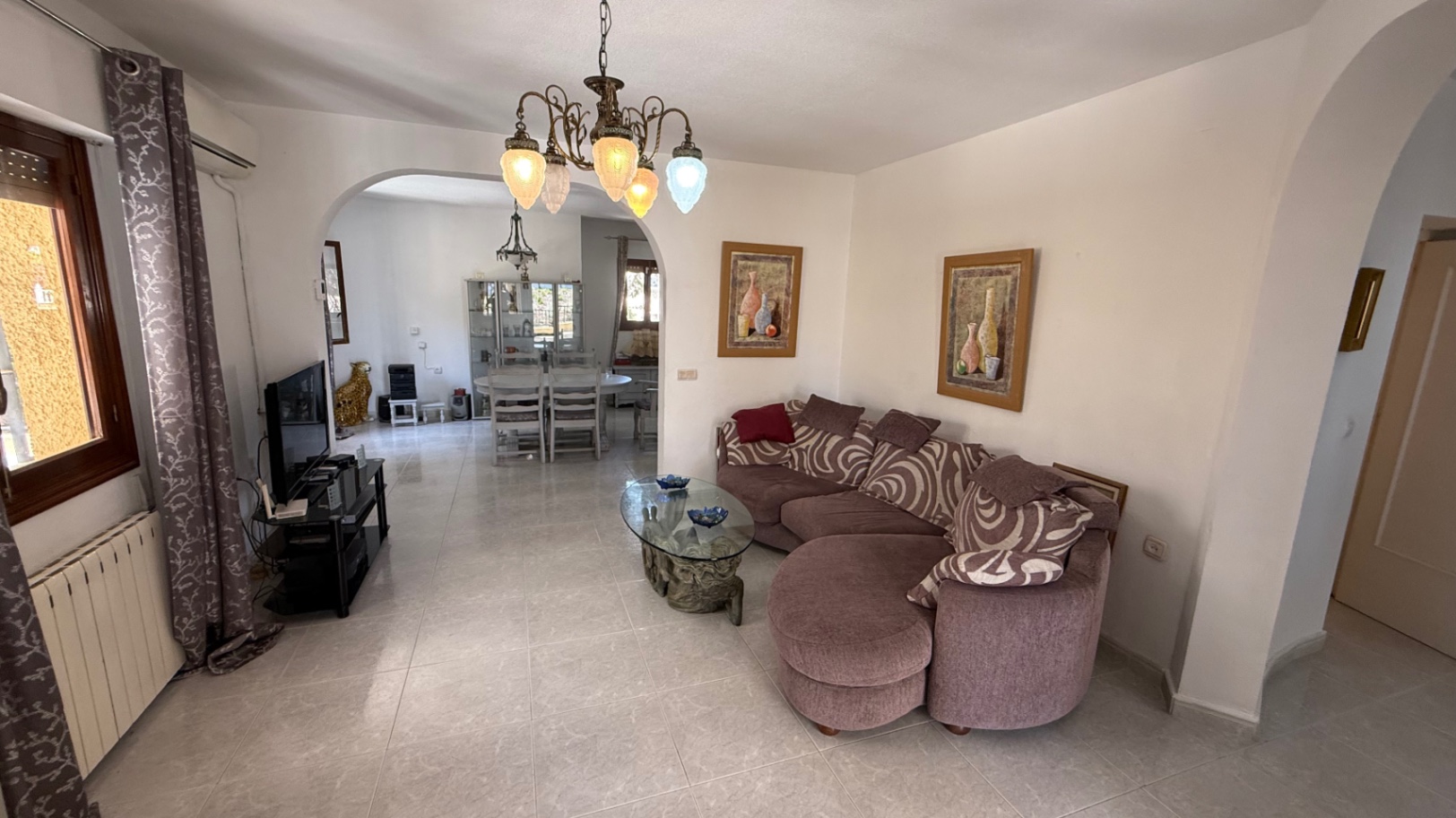 Pool area in villa for sale in Orihuela