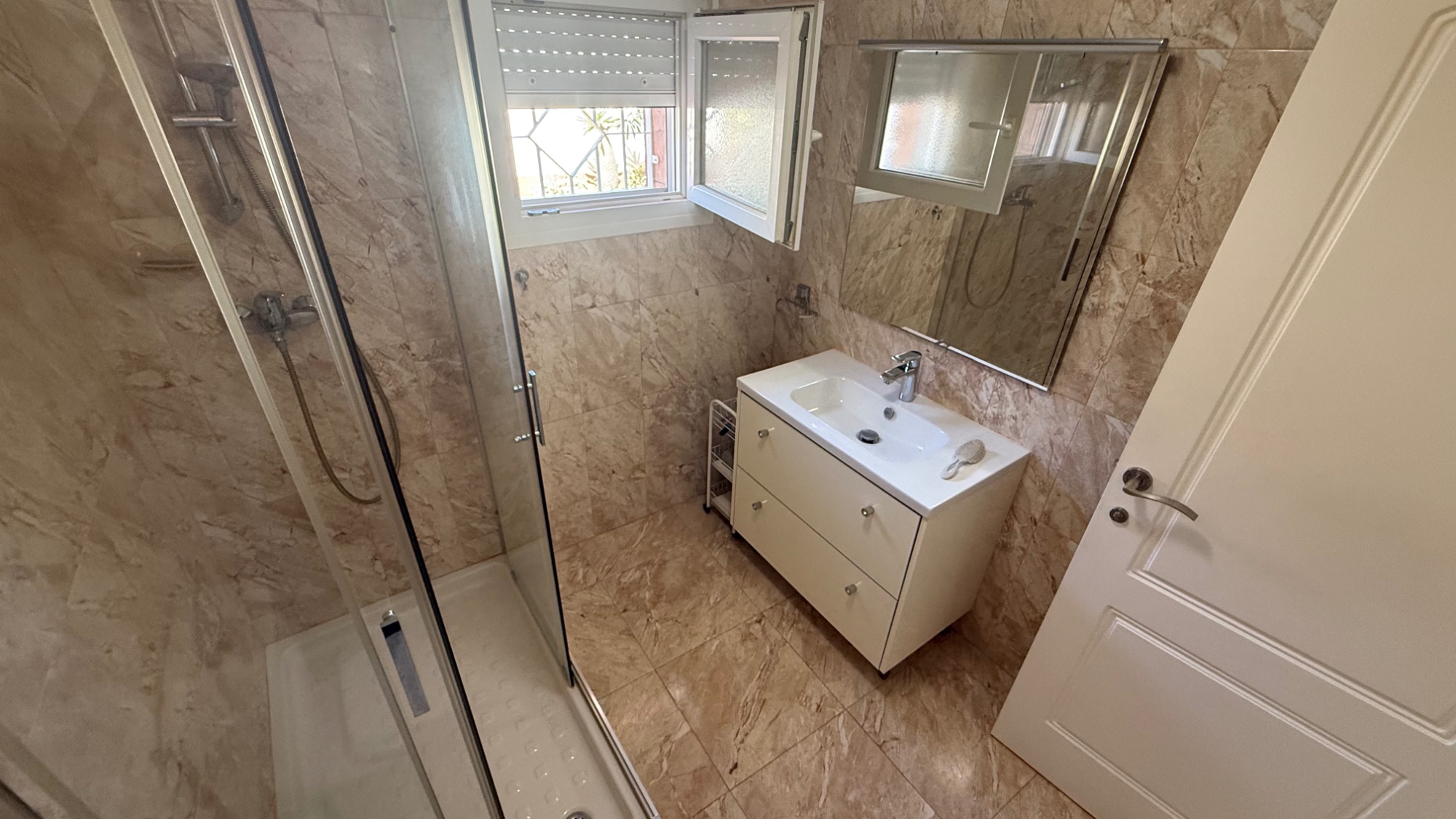 Terrace in villa for sale in Torrevieja