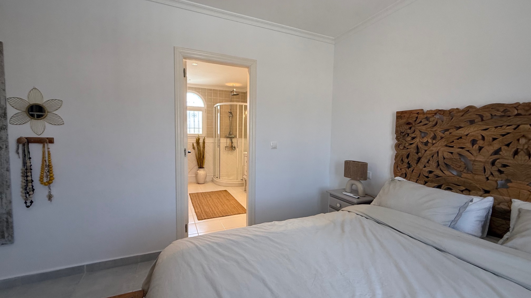 Dining area in villa for sale in Torrevieja