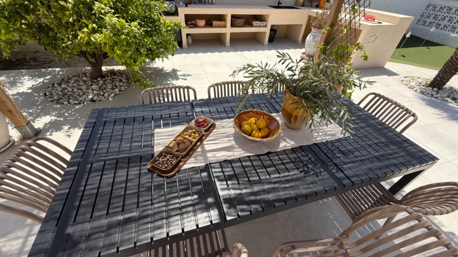 Exterior view in villa for sale in Torrevieja