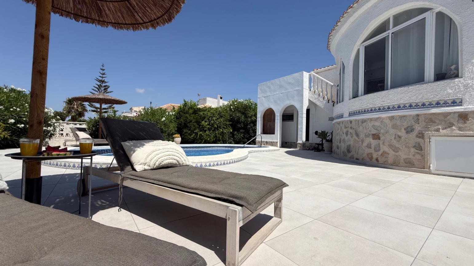 Bathroom in villa for sale in Torrevieja