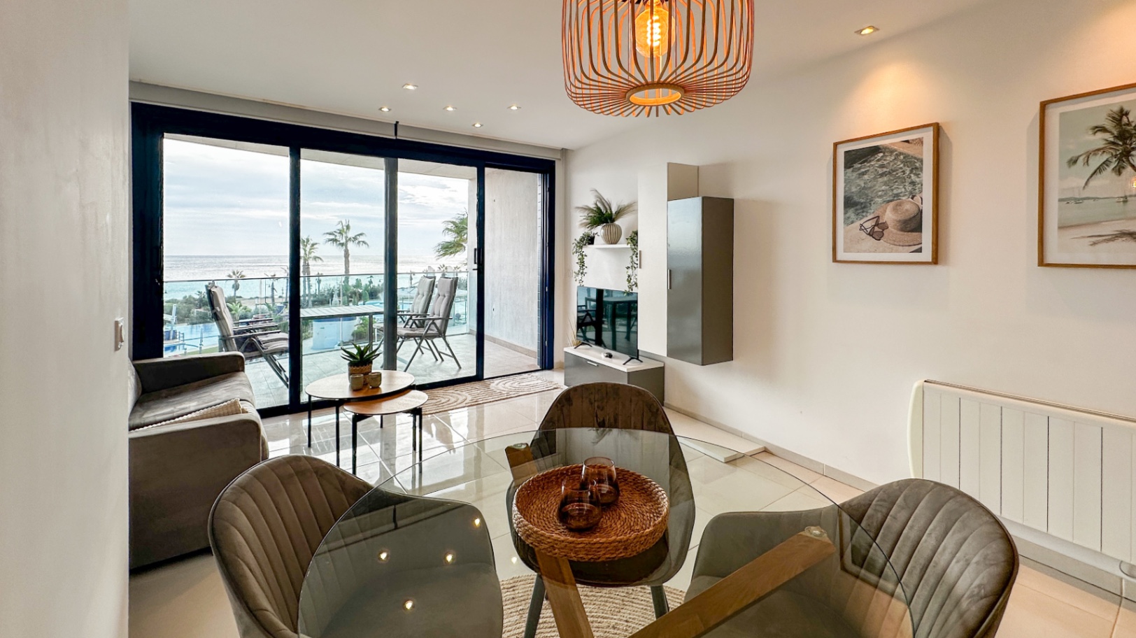 Living room in apartment for sale in Torrevieja