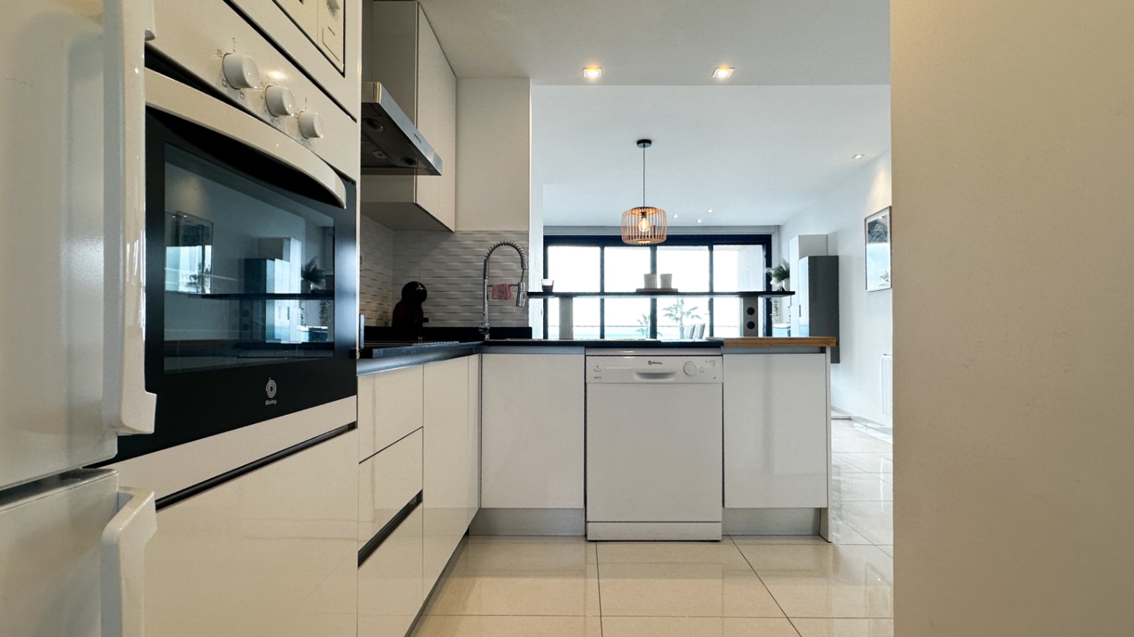 Terrace in apartment for sale in Torrevieja