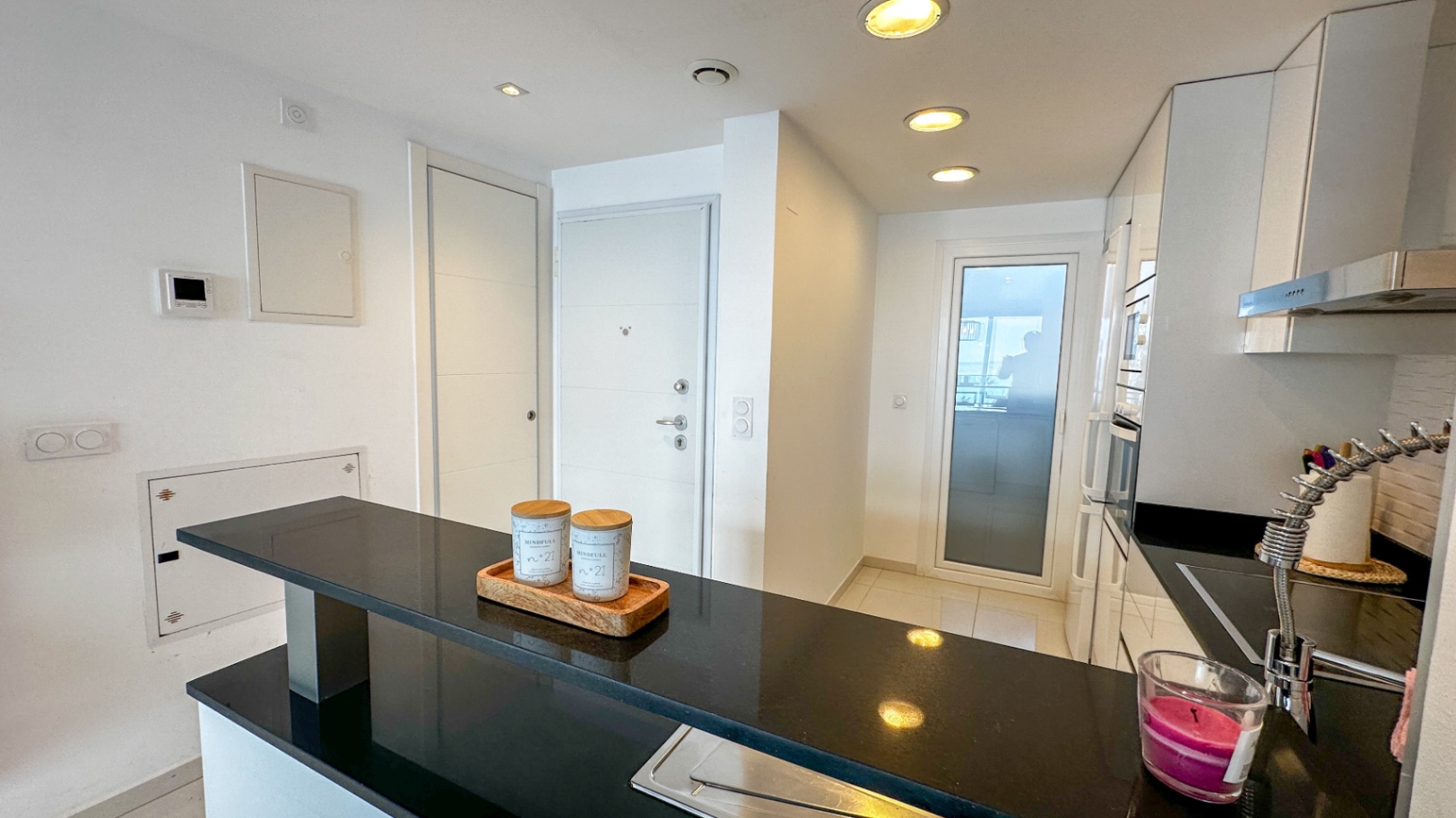 Bedroom in apartment for sale in Torrevieja