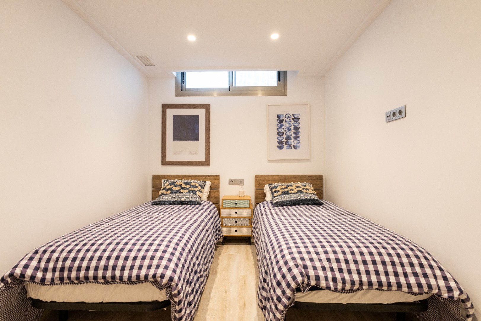 Bathroom in villa for sale in Orihuela