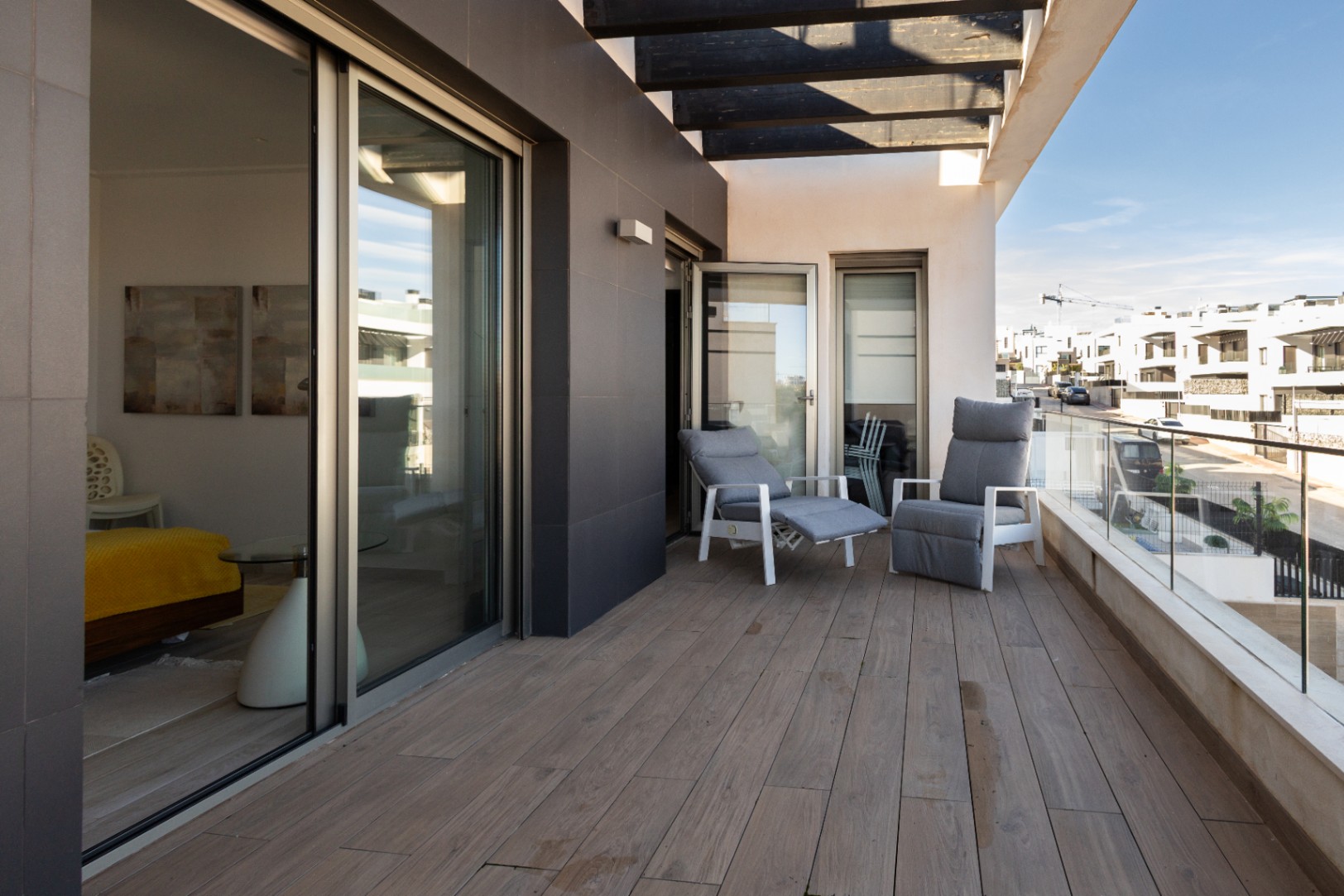 Terrace in villa for sale in Orihuela
