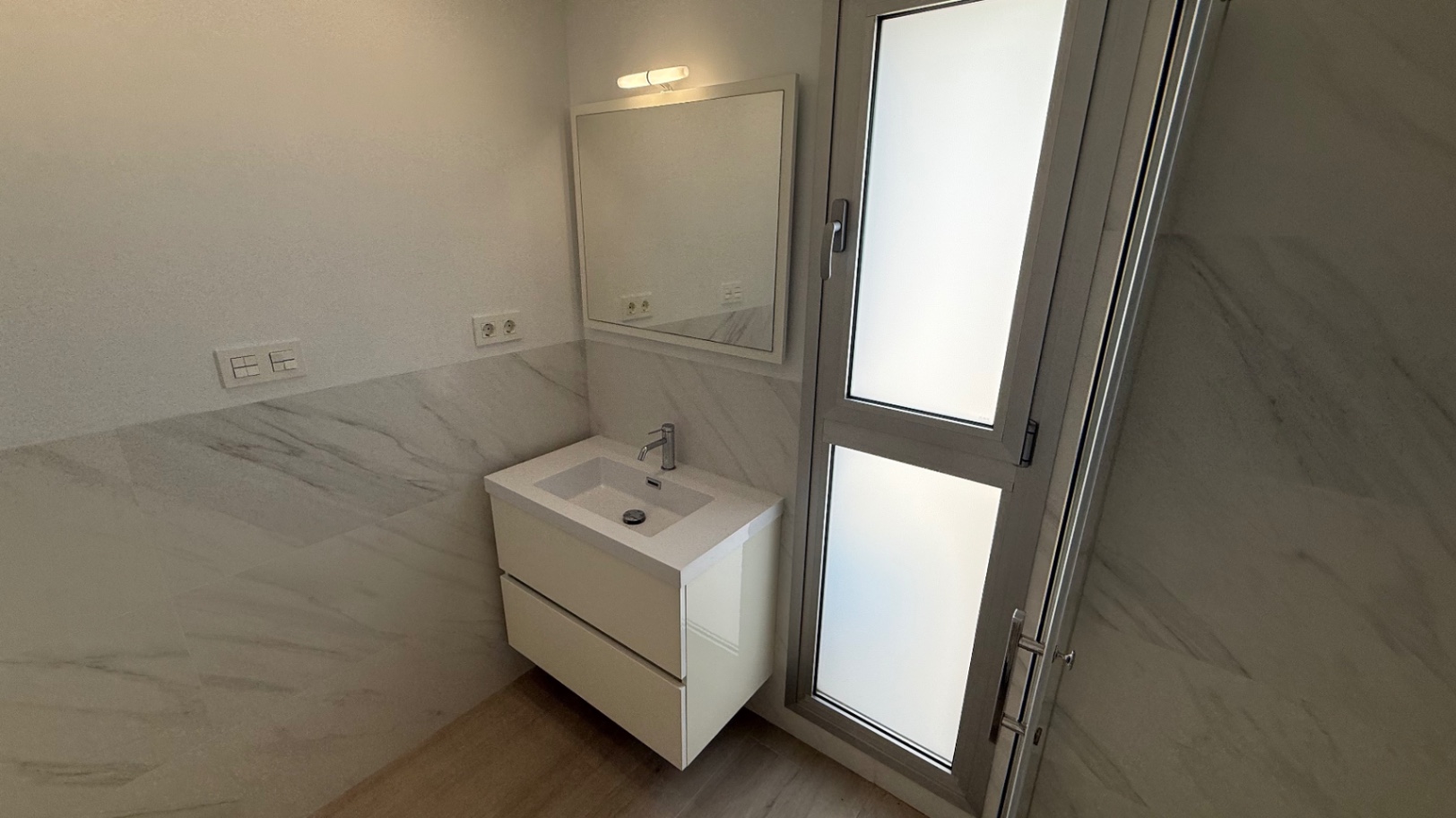 Master bedroom in terraced for sale in Orihuela