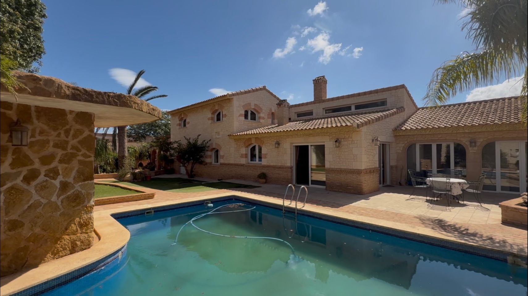 Welcome to a one-of-a-kind luxury estate, nestled on a vast 4,000+ square meter plot in the peaceful