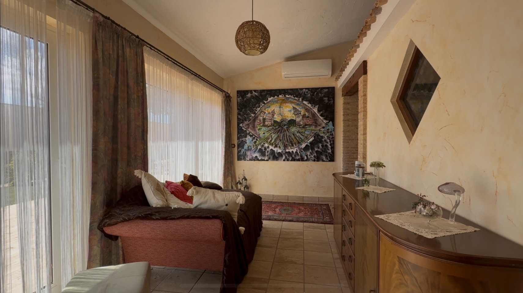 Garden in villa for sale in Cartagena