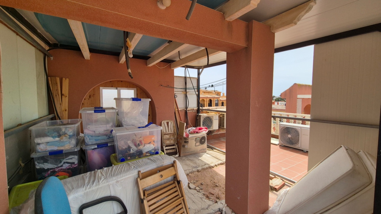 Bathroom in villa for sale in Torrevieja