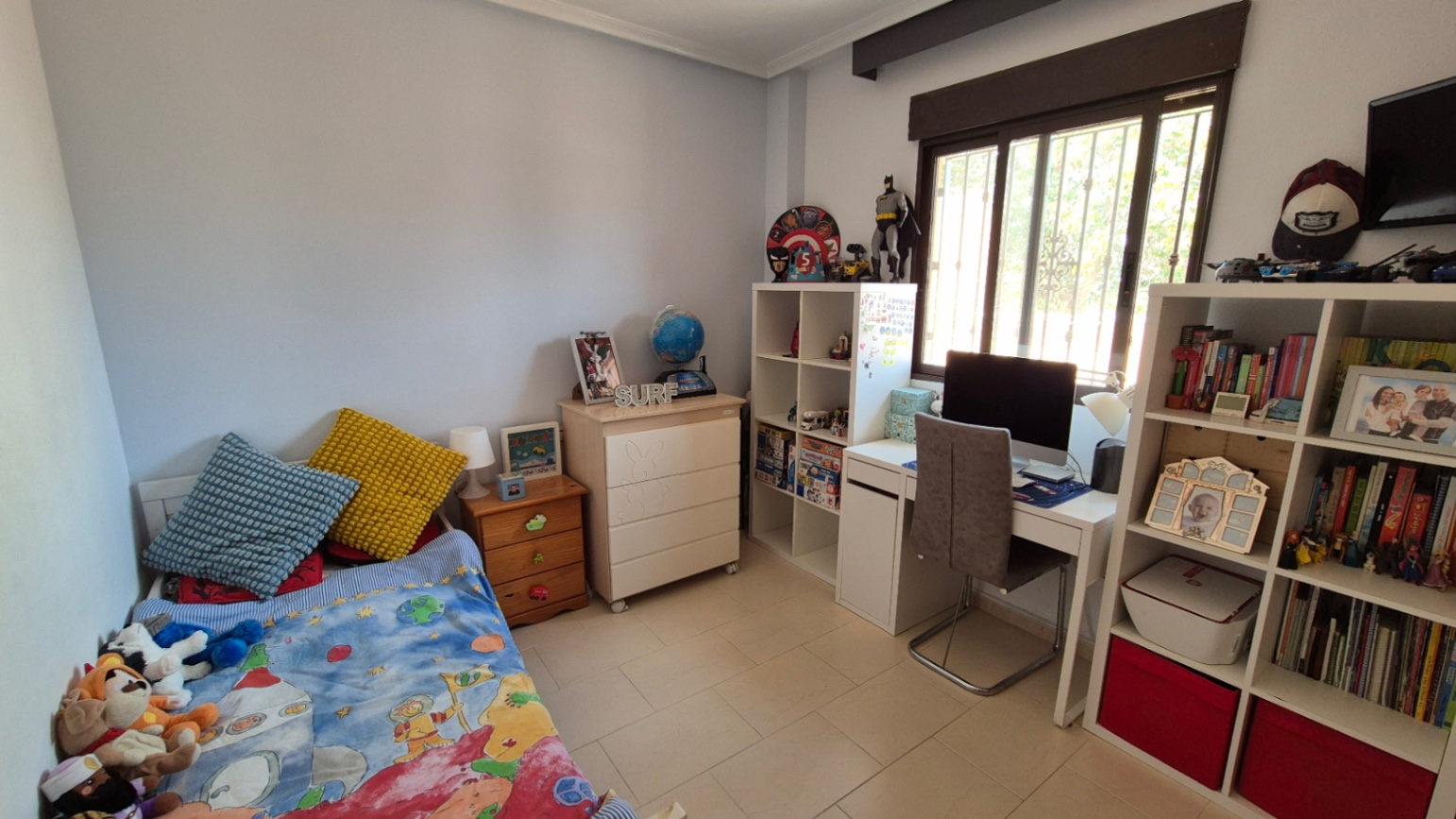 Terrace in villa for sale in Torrevieja