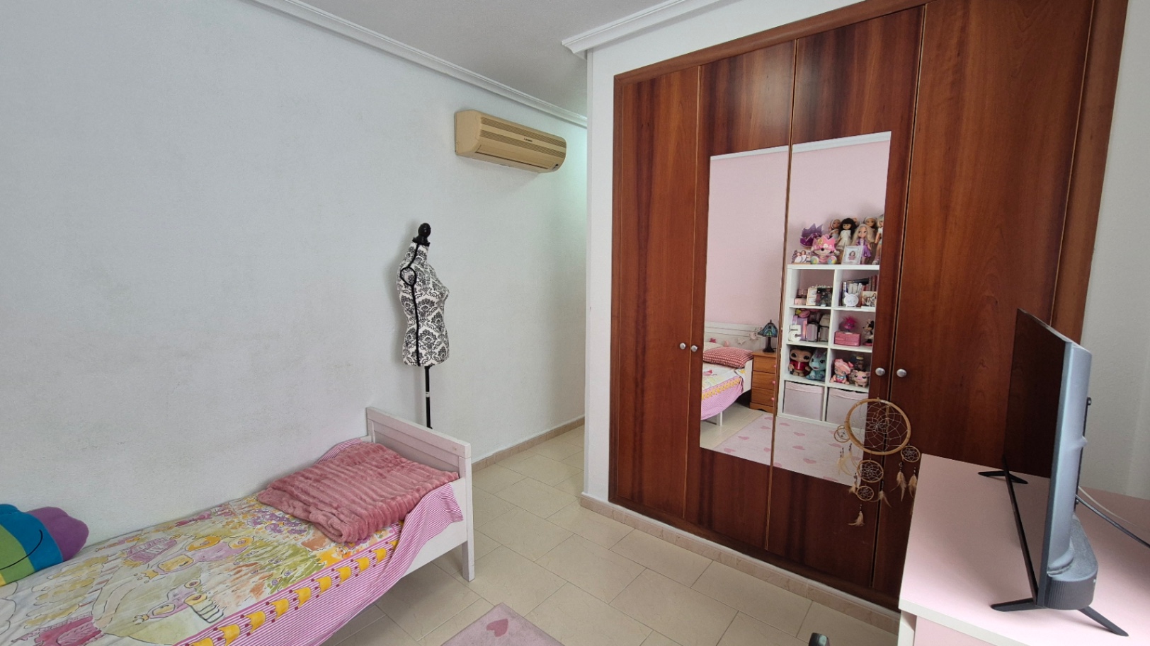 Exterior view in villa for sale in Torrevieja