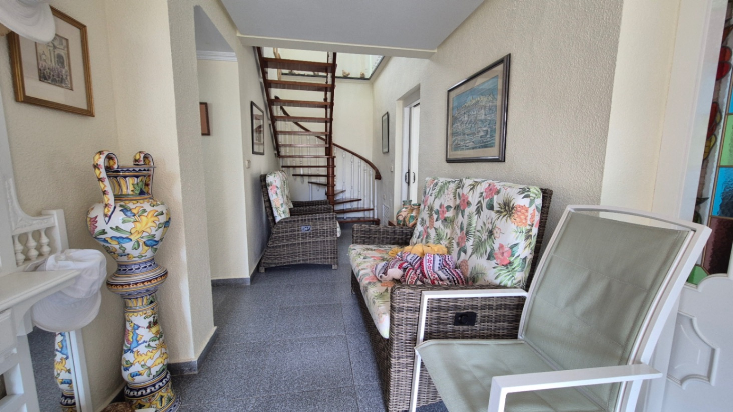 Bathroom in villa for sale in Orihuela