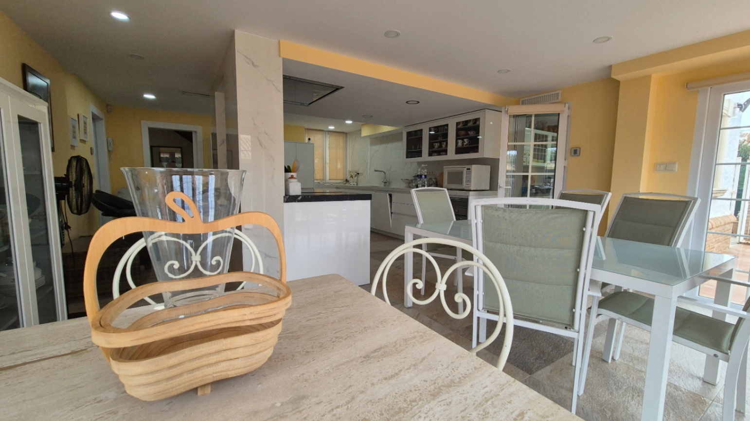Garden in villa for sale in Orihuela