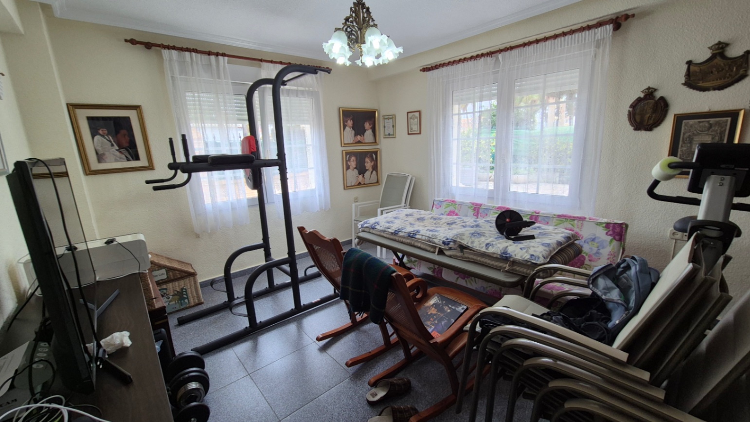 Terrace in villa for sale in Orihuela