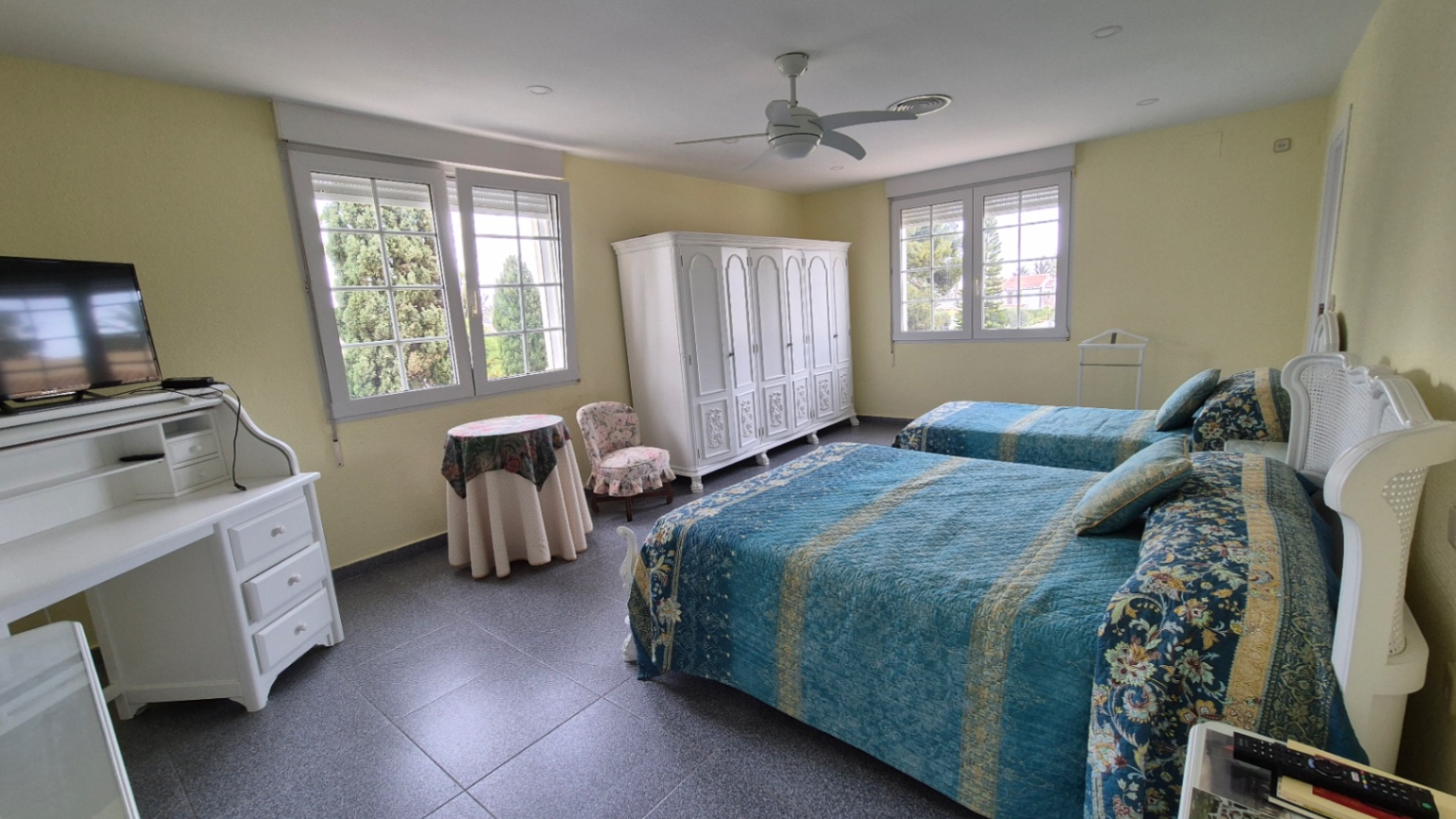 Exterior view in villa for sale in Orihuela