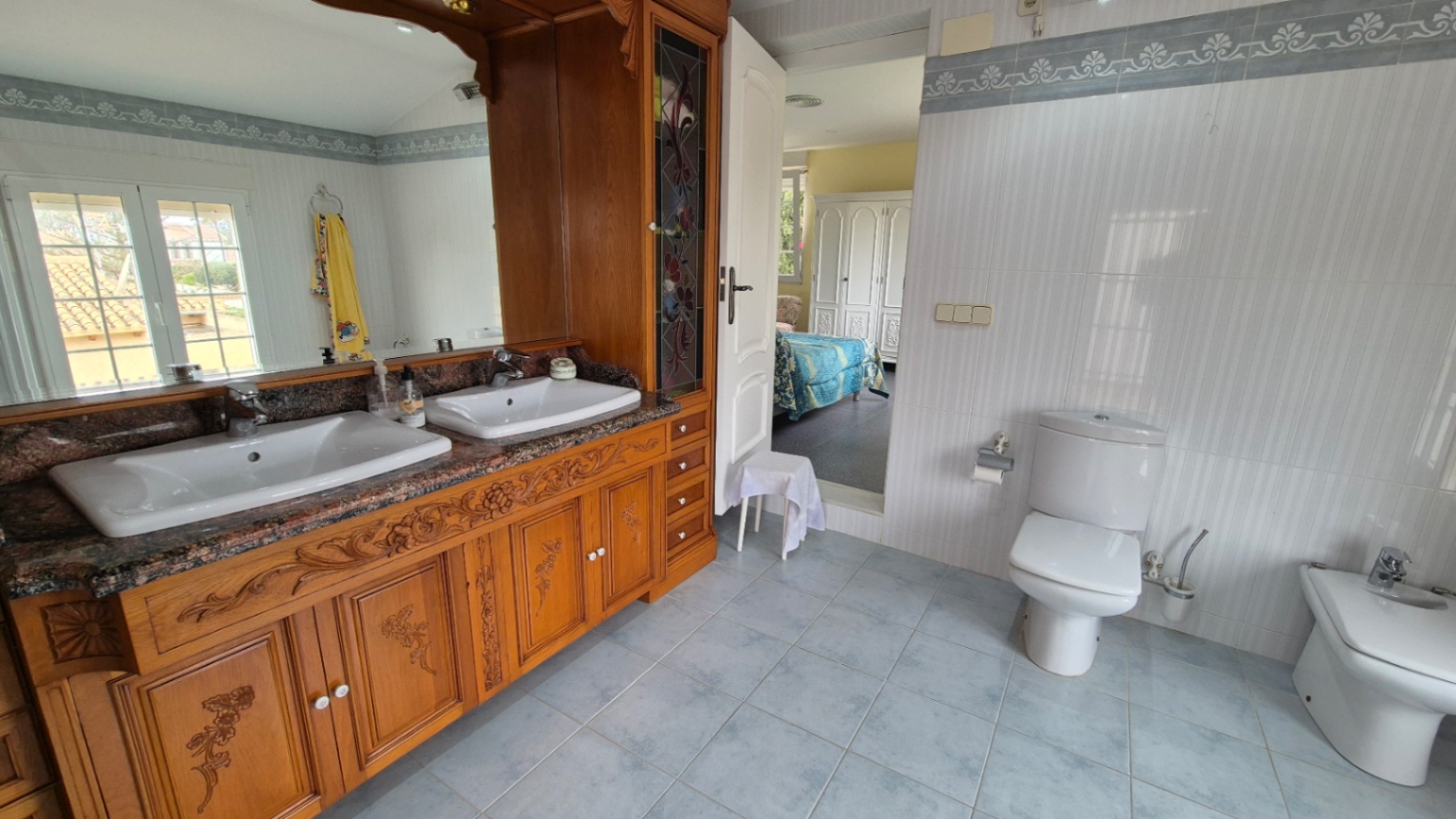 Kitchen in villa for sale in Orihuela