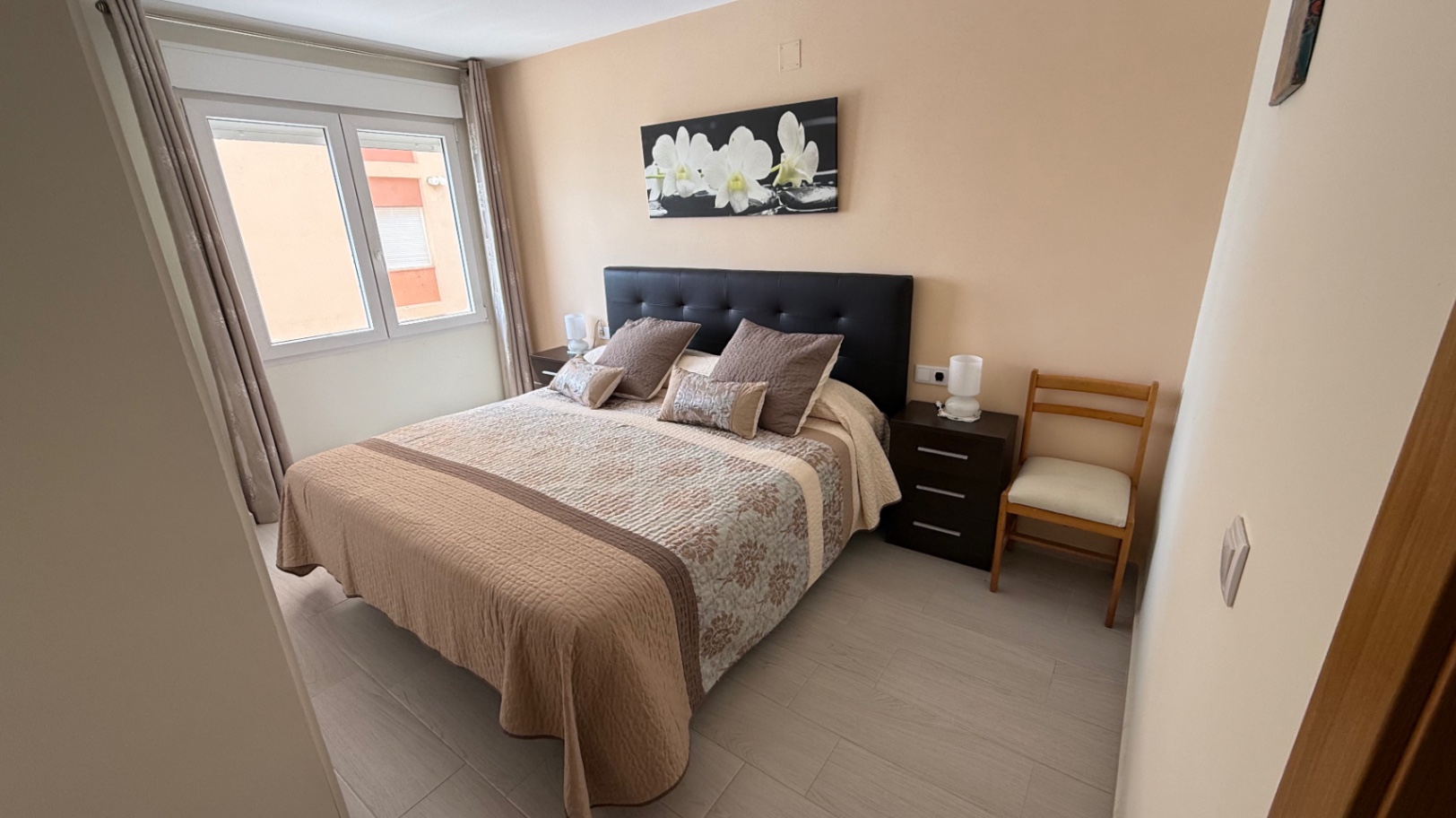 Pool area in apartment for sale in Torrevieja