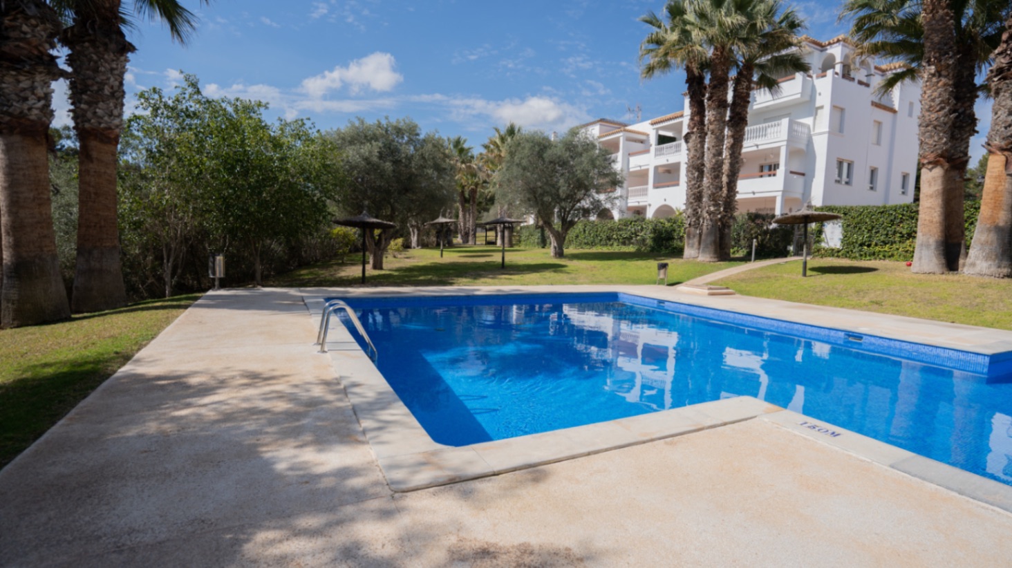 Kitchen in apartment for sale in Orihuela