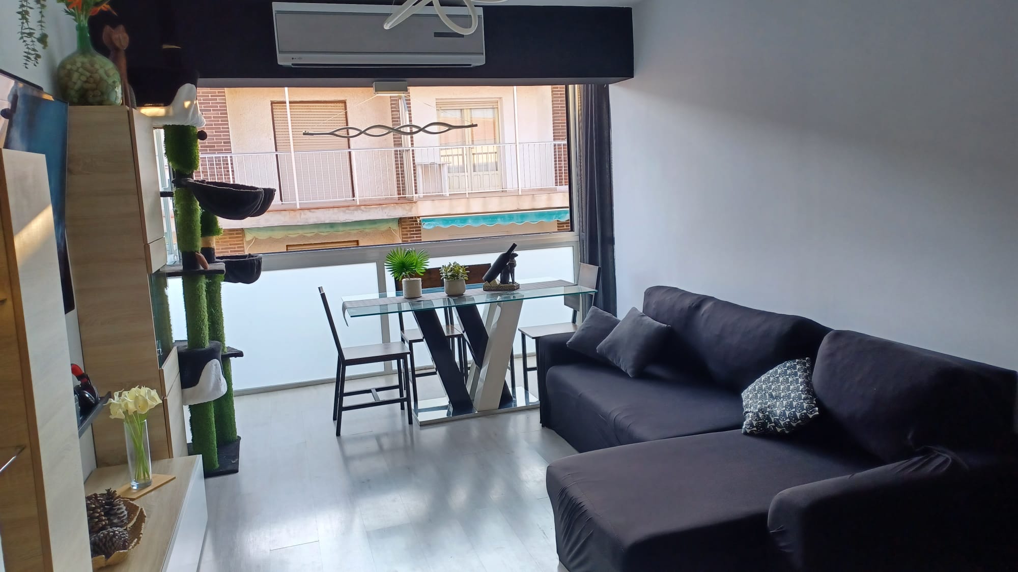 Bedroom in apartment for sale in Torre de La Horadada