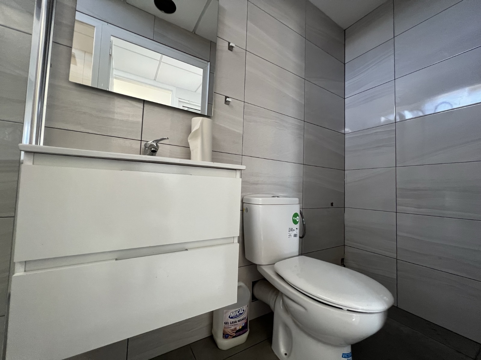 Kitchen in commercial for sale in Torrevieja
