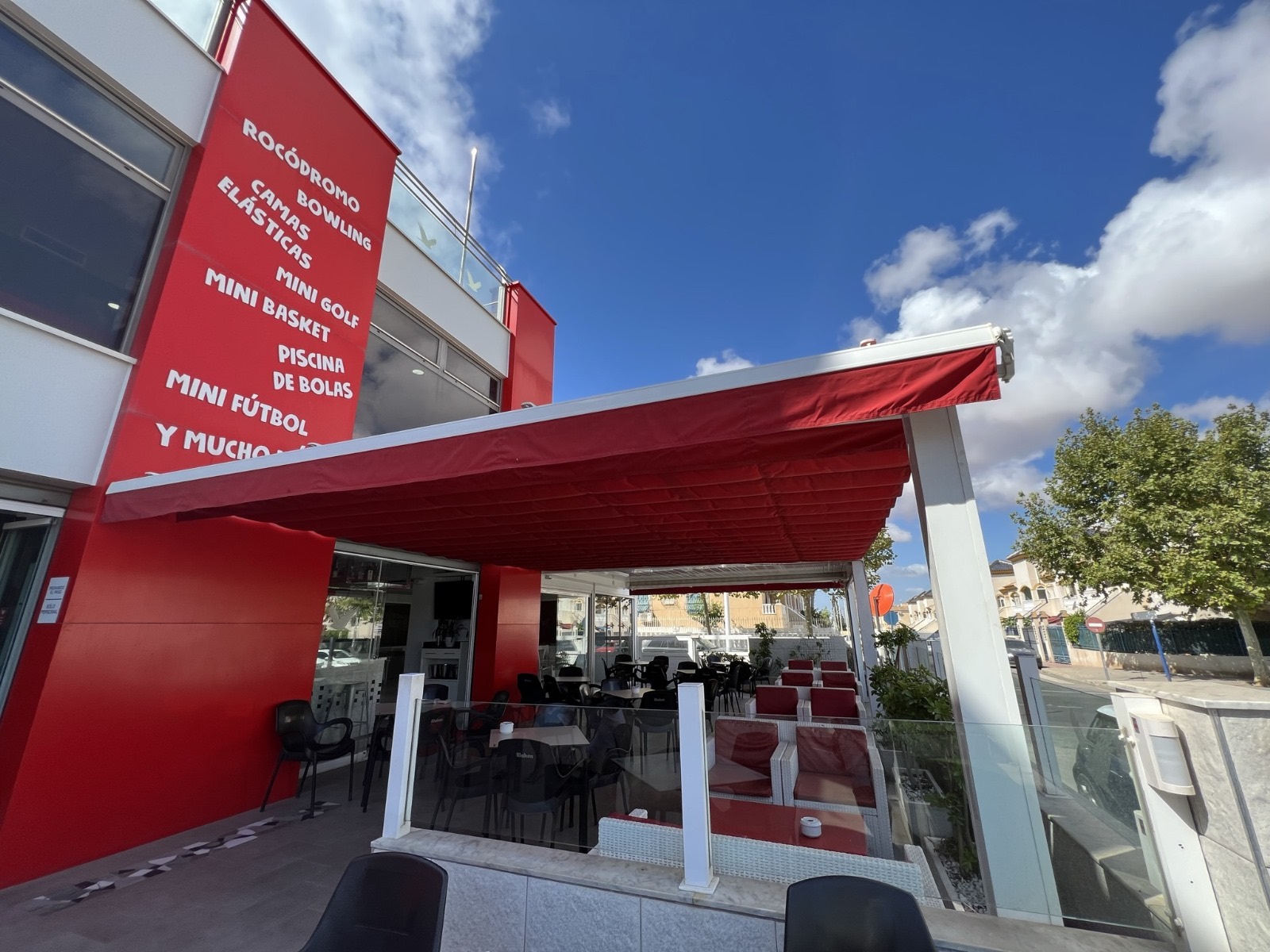 Kitchen in commercial for sale in Torrevieja