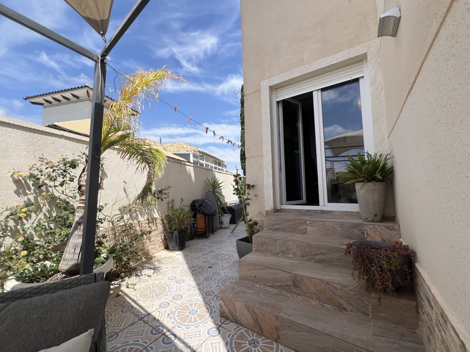 Bedroom in villa for sale in Orihuela