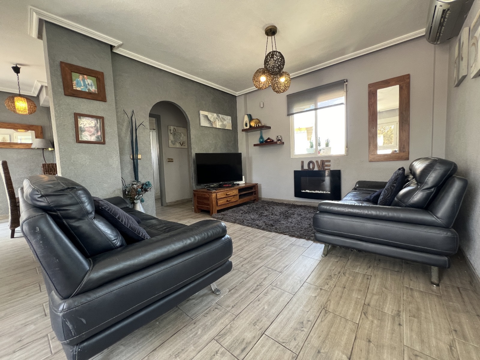 Bedroom in villa for sale in Orihuela