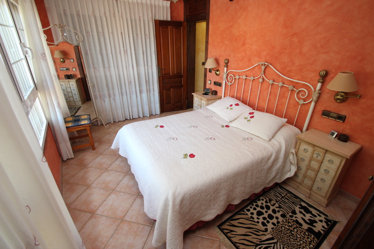 Garden in finca for sale in Murcia