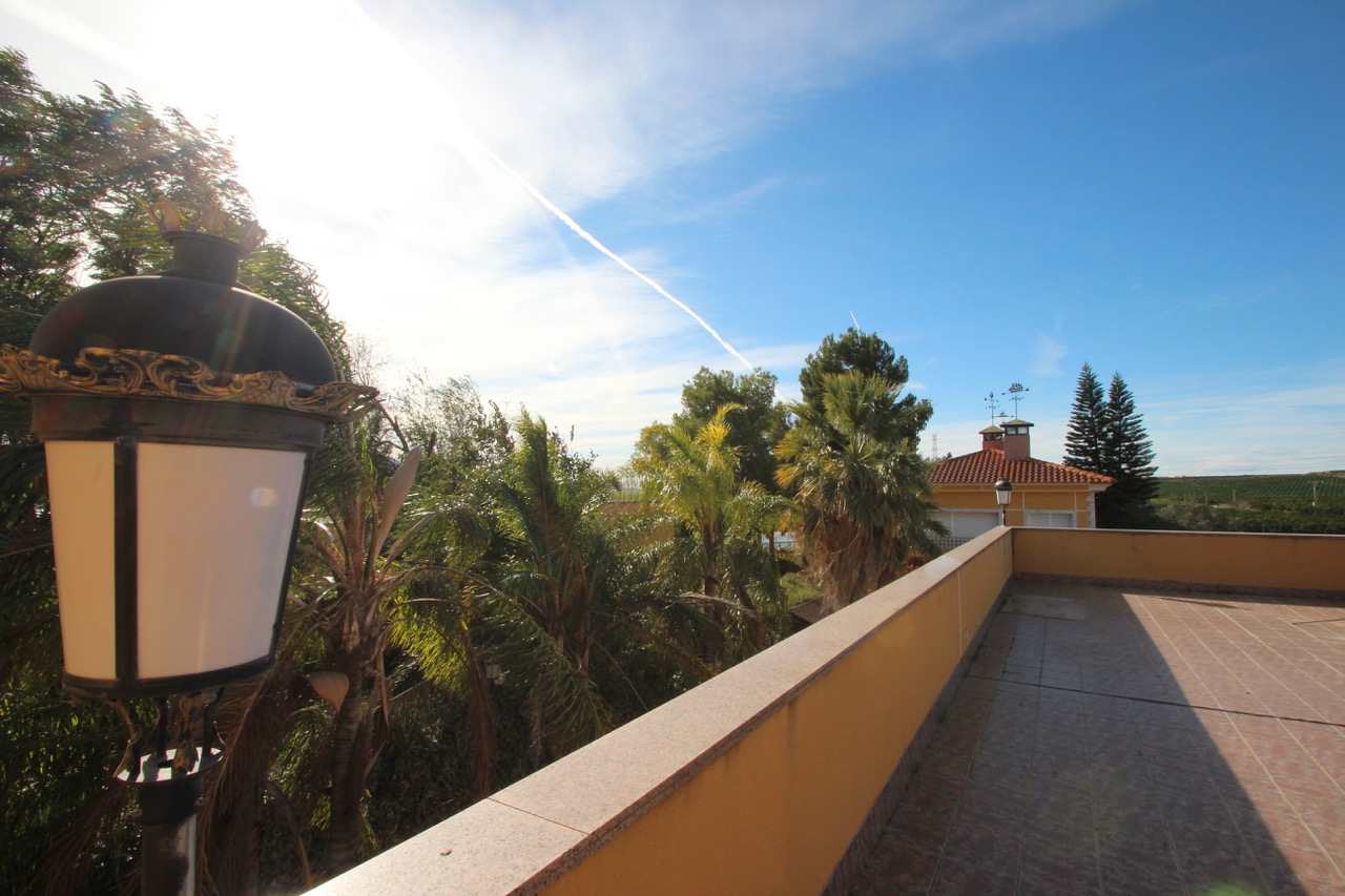 Master bedroom in finca for sale in Murcia