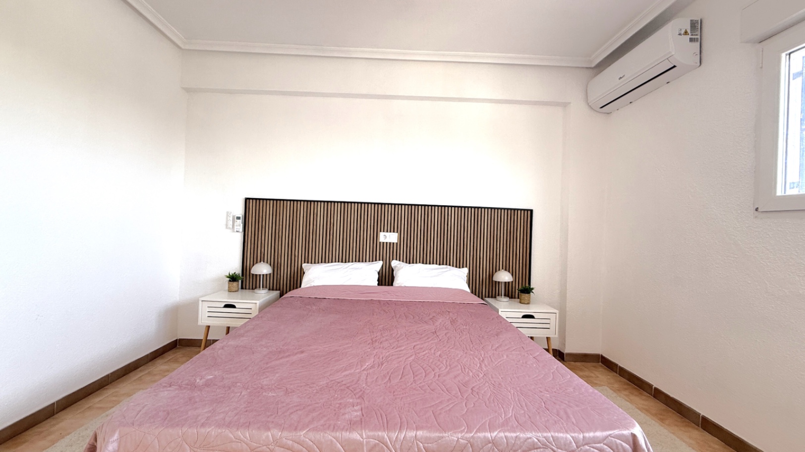 Master bedroom in penthouse for sale in Torrevieja