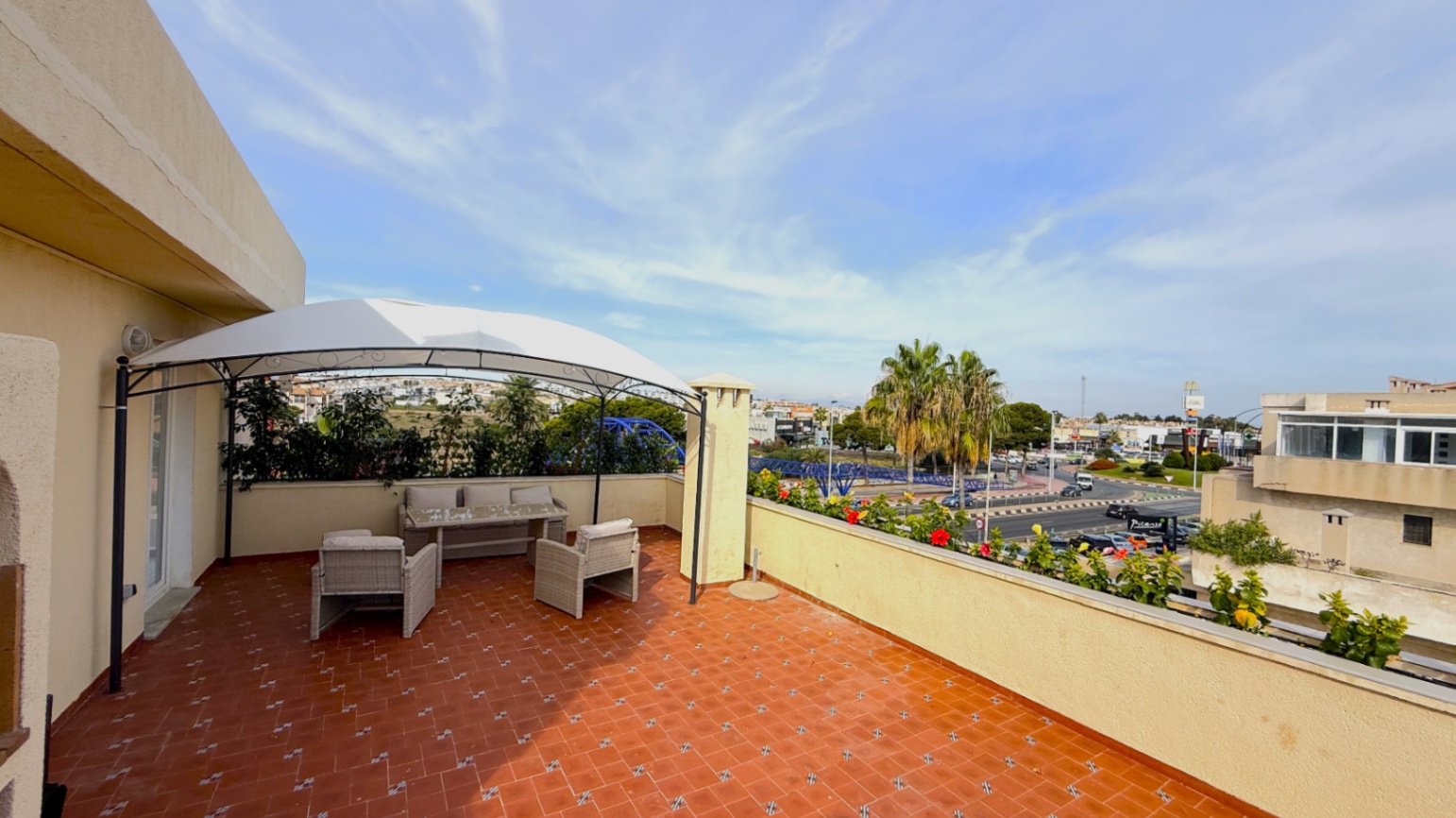 Terrace in penthouse for sale in Torrevieja