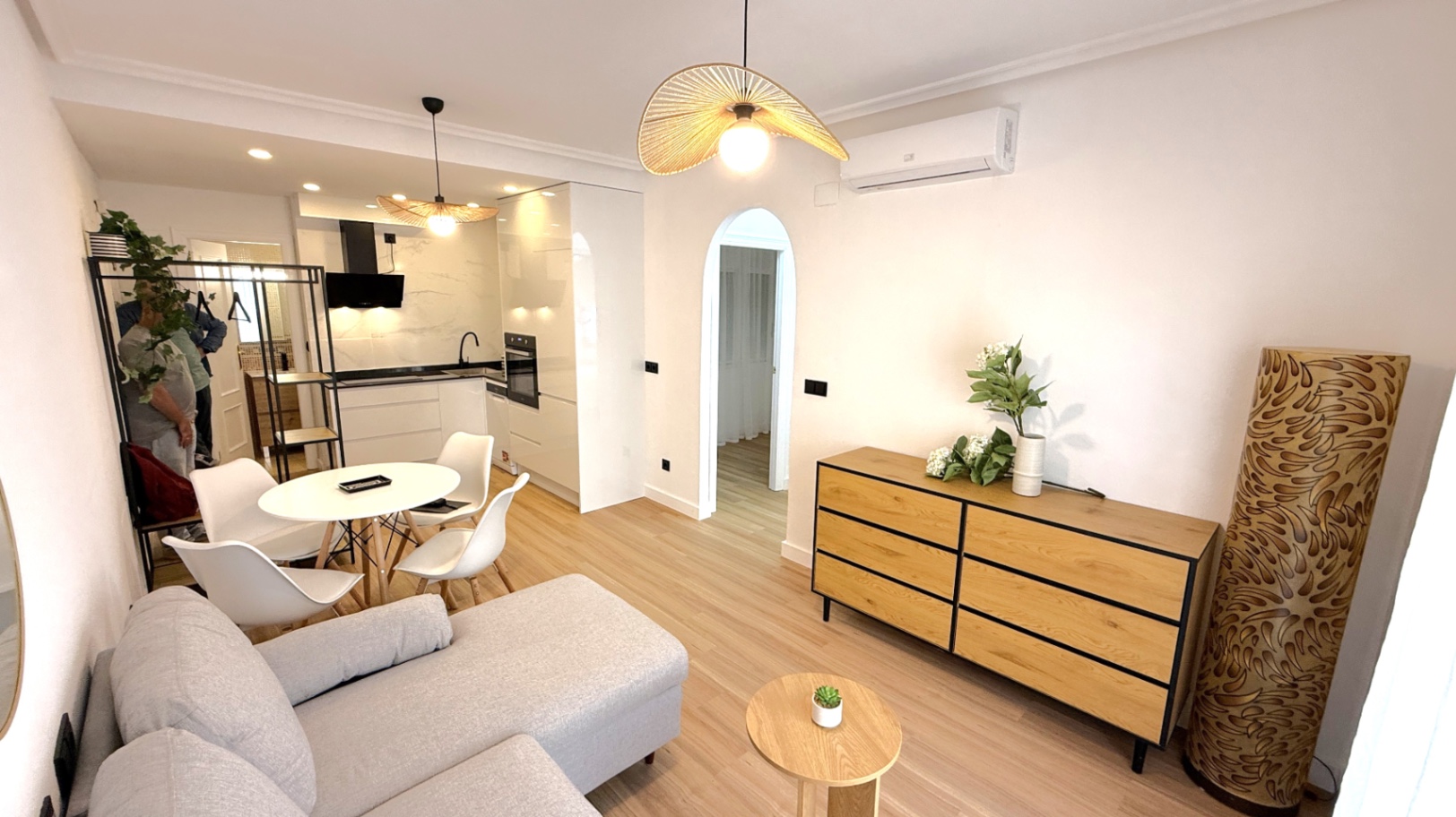 Terrace in apartment for sale in Torrevieja