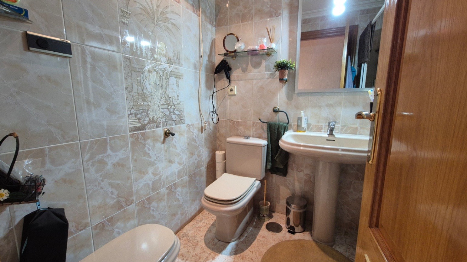 Pool area in apartment for sale in Torrevieja