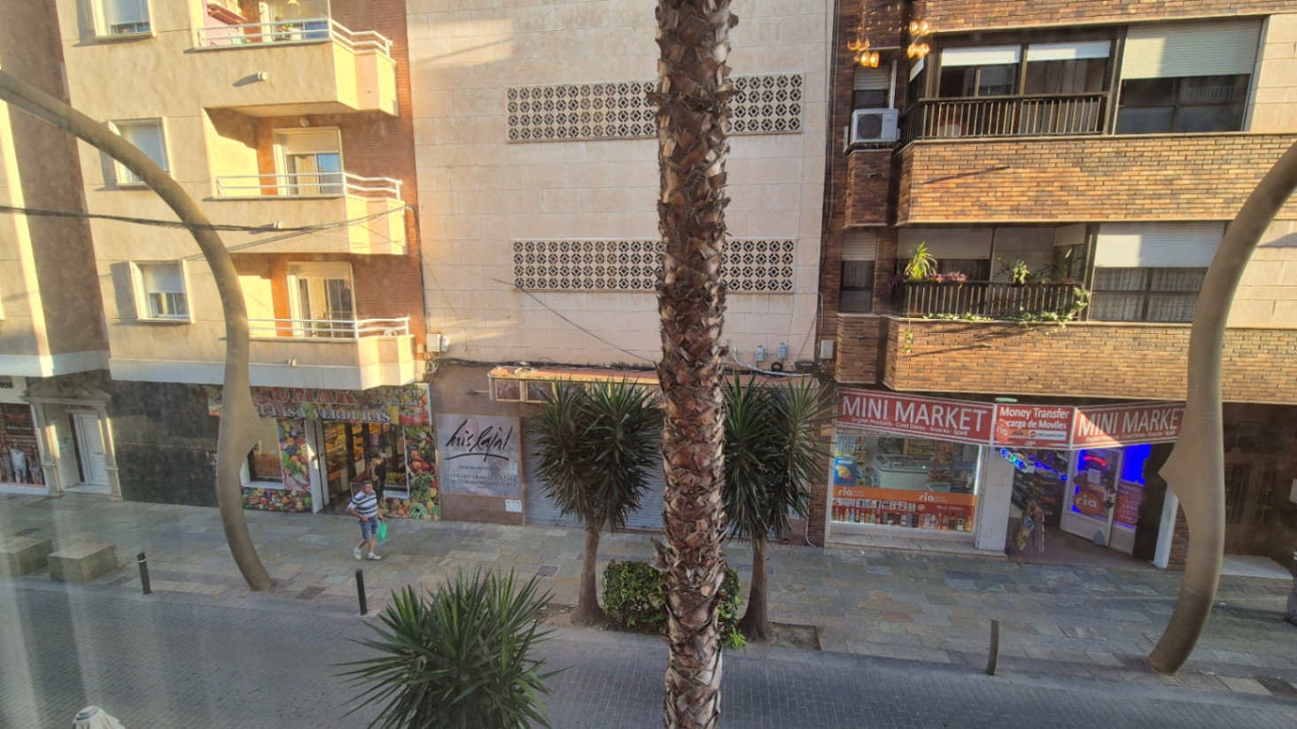 Bedroom in apartment for sale in Torrevieja