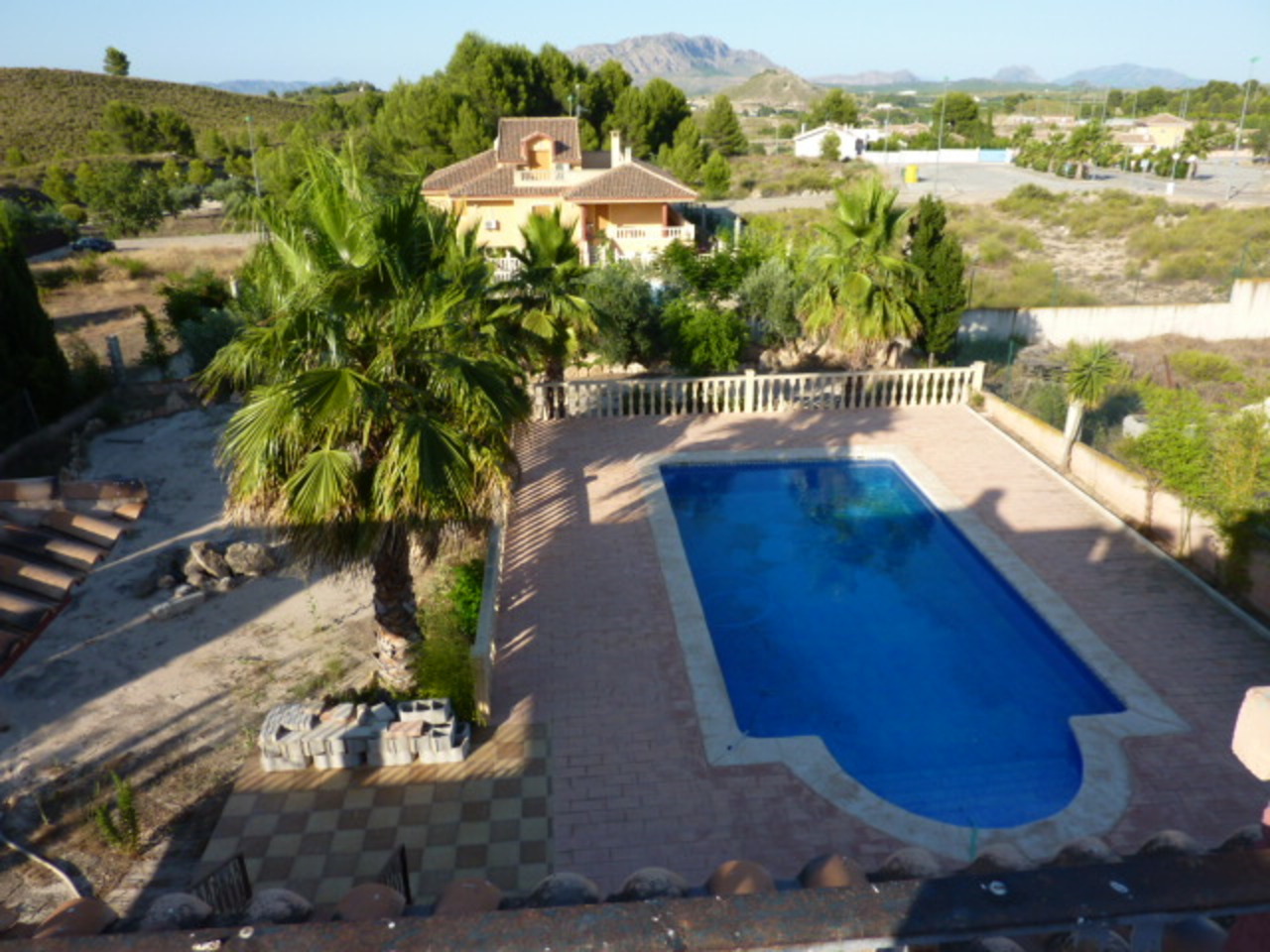 Large Detached Villa in NW Murcia for sale with 5 Double Bedrooms 3 Bathrooms on Large Urban Plot (1