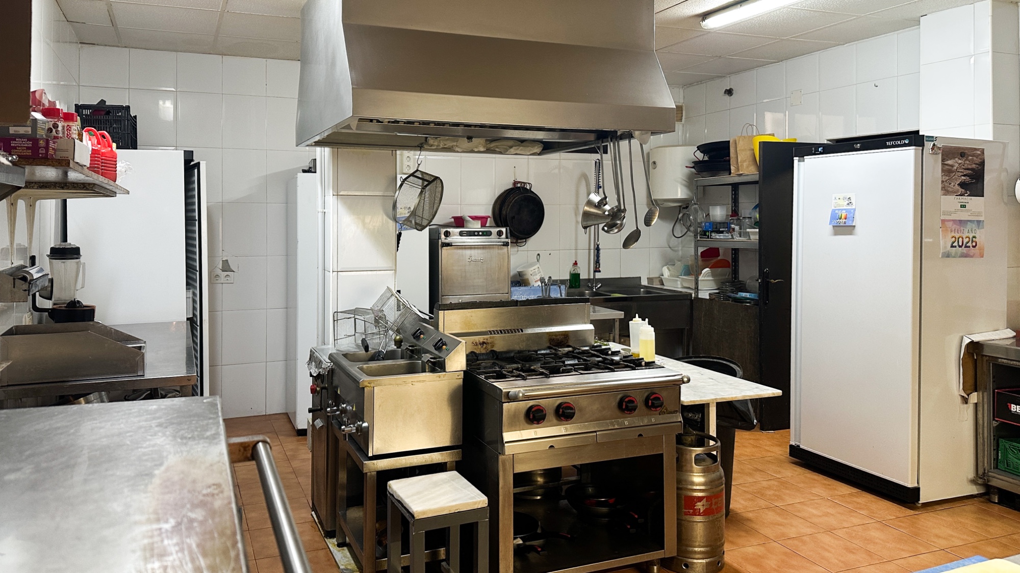 Kitchen in commercial for sale in Torrevieja