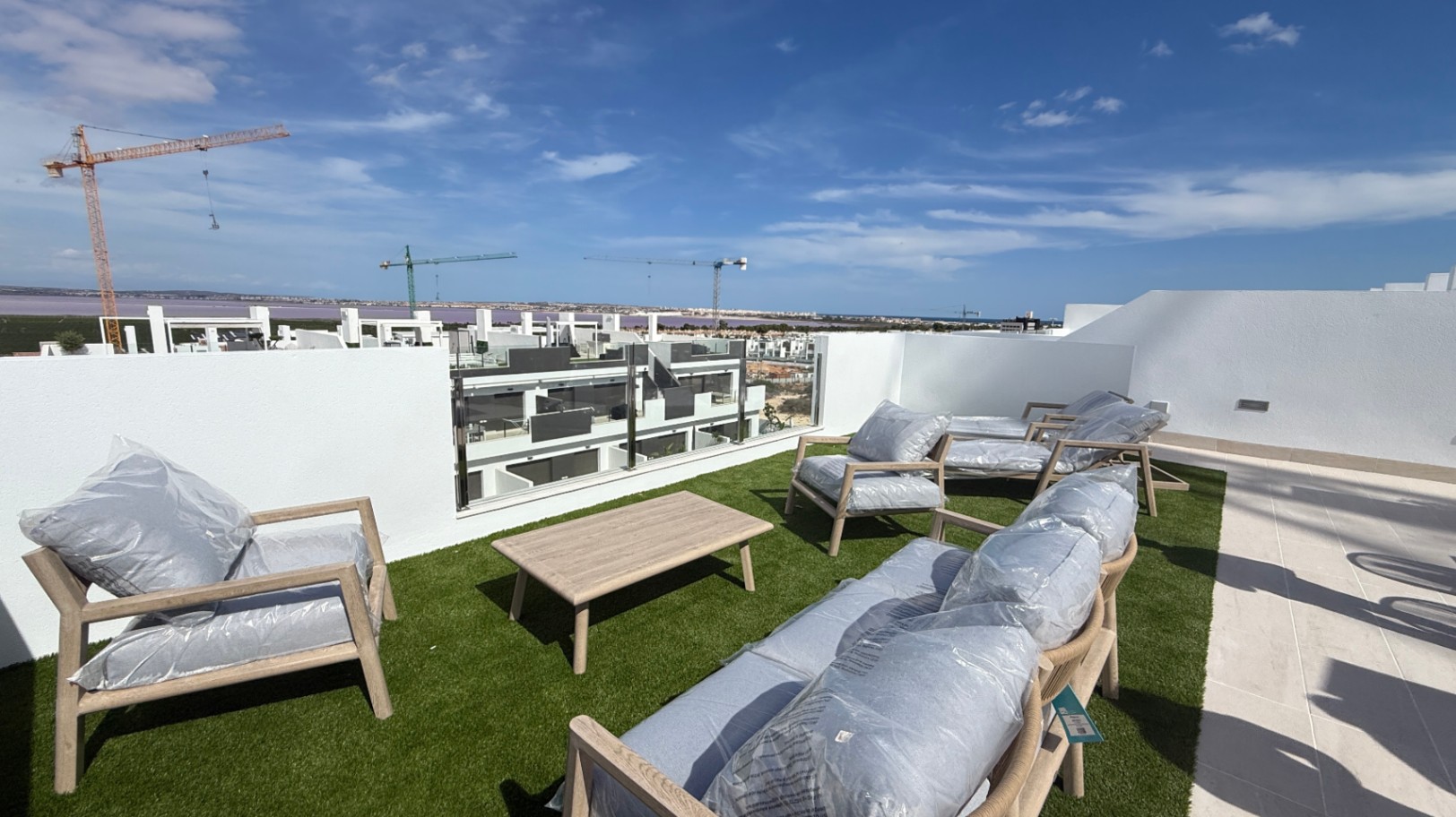 Garden in apartment for sale in Torrevieja