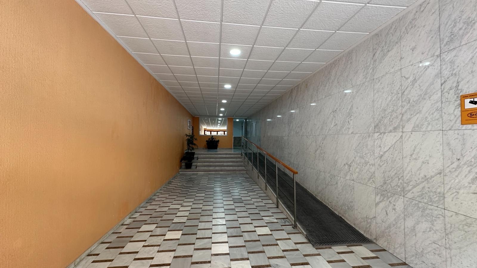 Master bedroom in apartment for sale in Torrevieja
