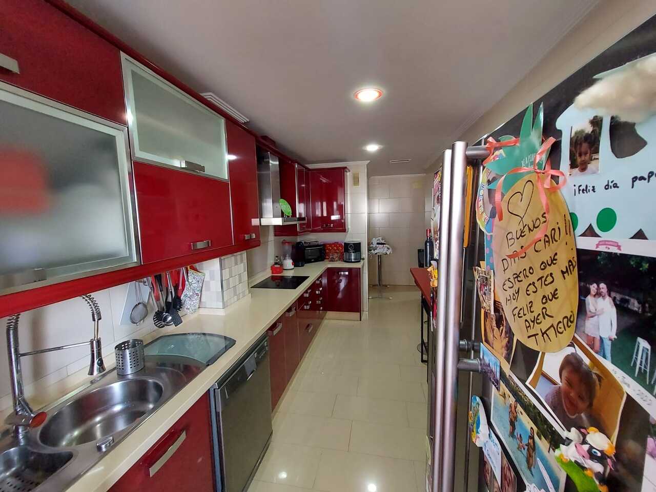Bedroom in apartment for sale in Murcia
