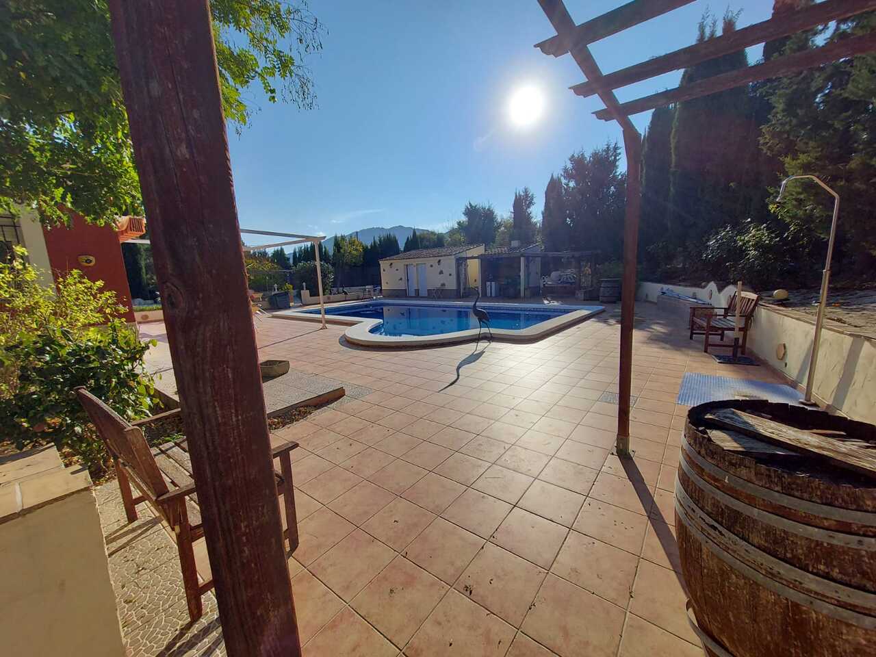 Bedroom in villa for sale in Murcia