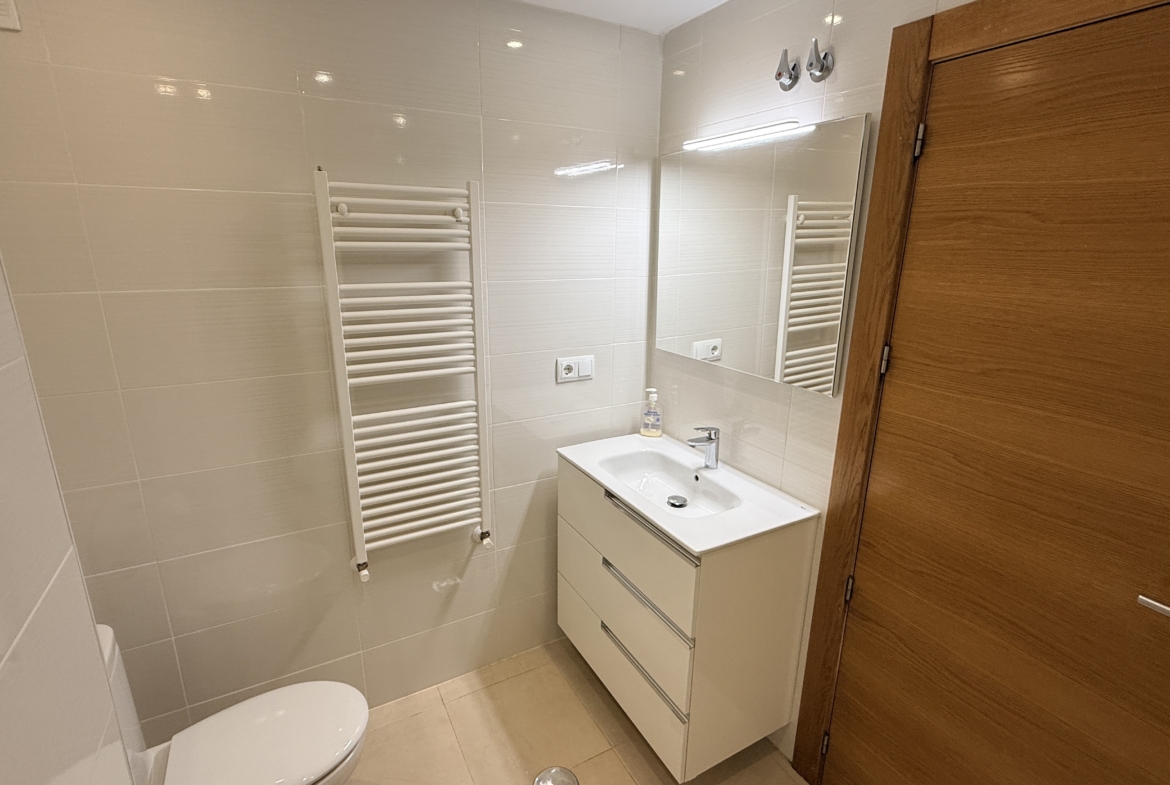 Garden in apartment for sale in Hacienda Riquelme Golf Resort