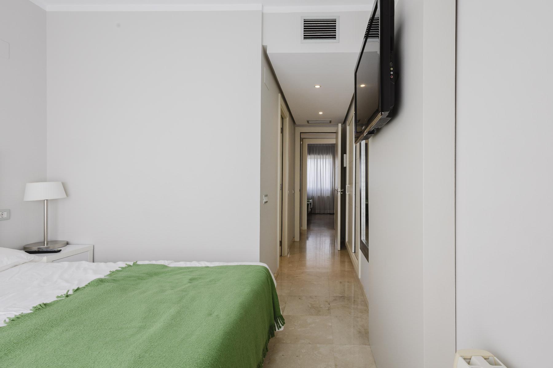 Master bedroom in penthouse for sale in Orihuela Costa