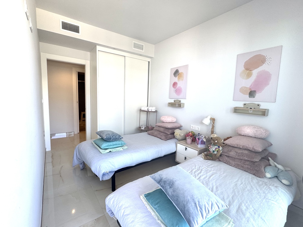 Kitchen in apartment for sale in Playa Flamenca