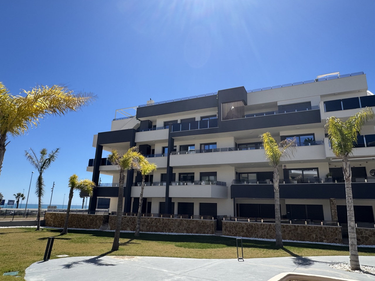 Living room in apartment for sale in Playa Flamenca