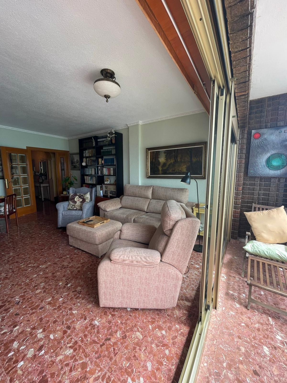 Bathroom in apartment for sale in Torrevieja