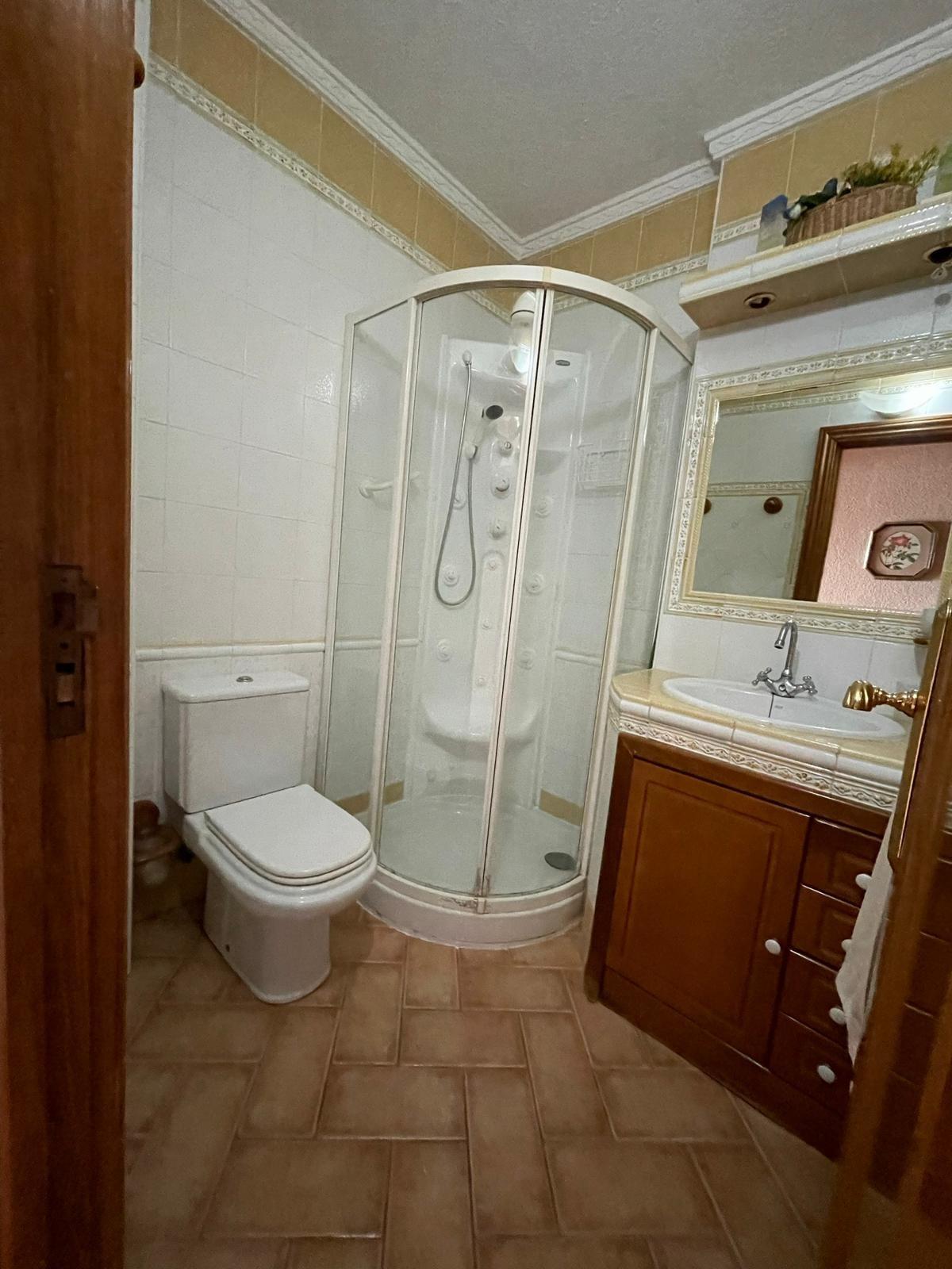 Kitchen in apartment for sale in Torrevieja