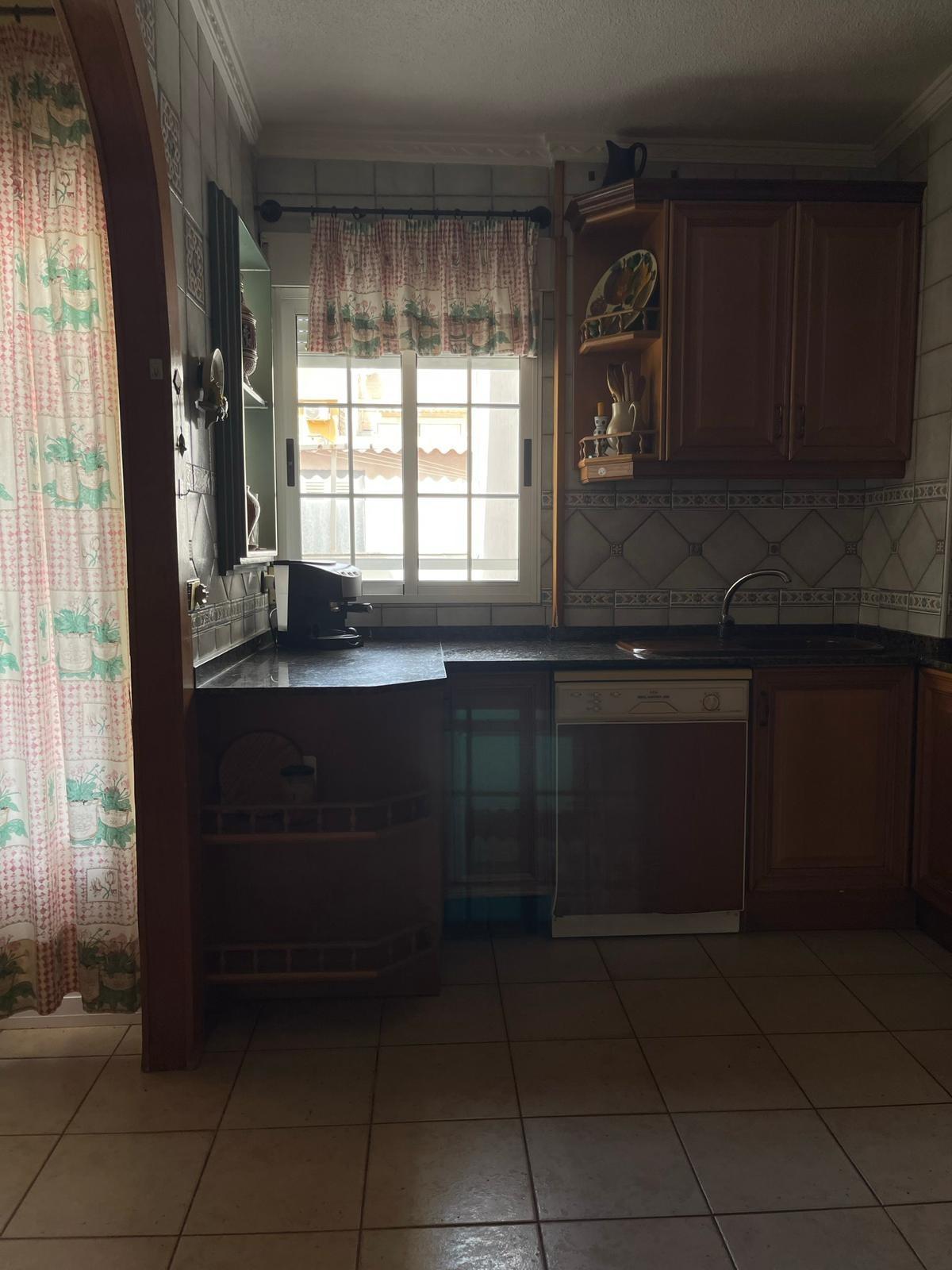 Bathroom in apartment for sale in Torrevieja